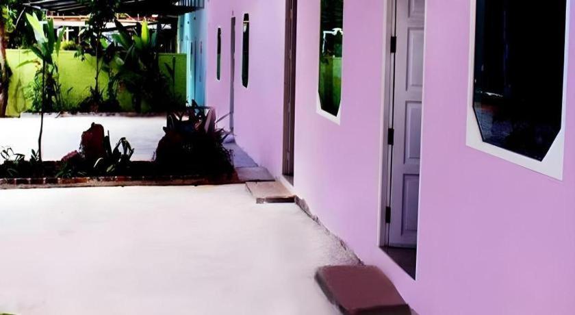Kanta Hill Resort Nakhon Szi Thammarat Kültér fotó