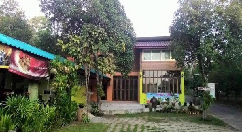 Kanta Hill Resort Nakhon Szi Thammarat Kültér fotó